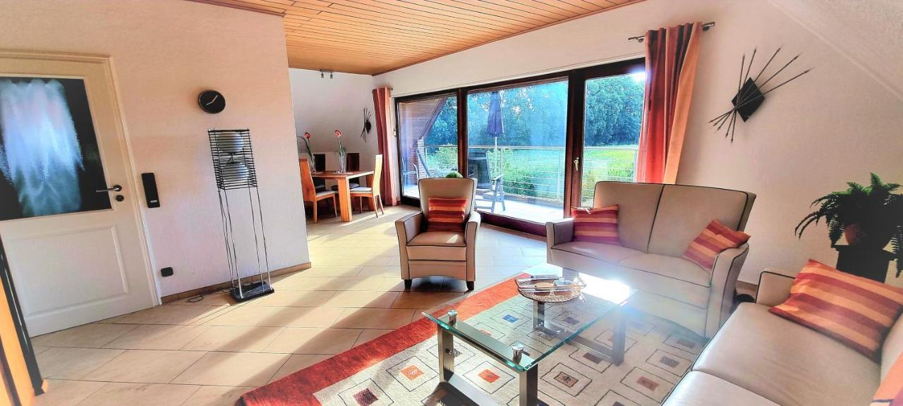 Lueneburg-Melbeck, 105 Qm Mit Fernsicht, Ruhige Sackgasse, Fussbodenheizung, Wallbox Gegen Gebuehr Eksteriør billede